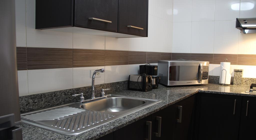 Sevilla Apartahotel 4*